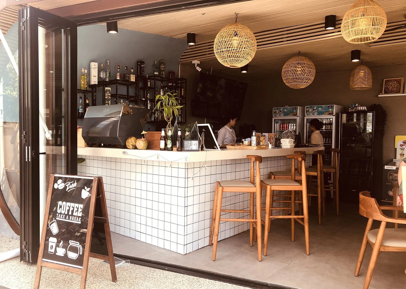 The café and bar