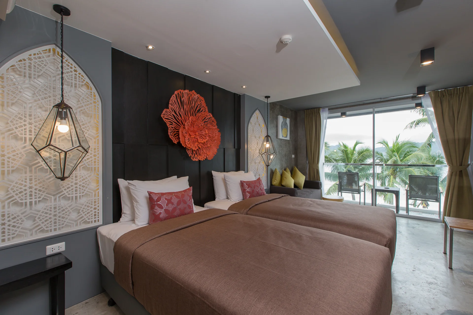 Boutique room details