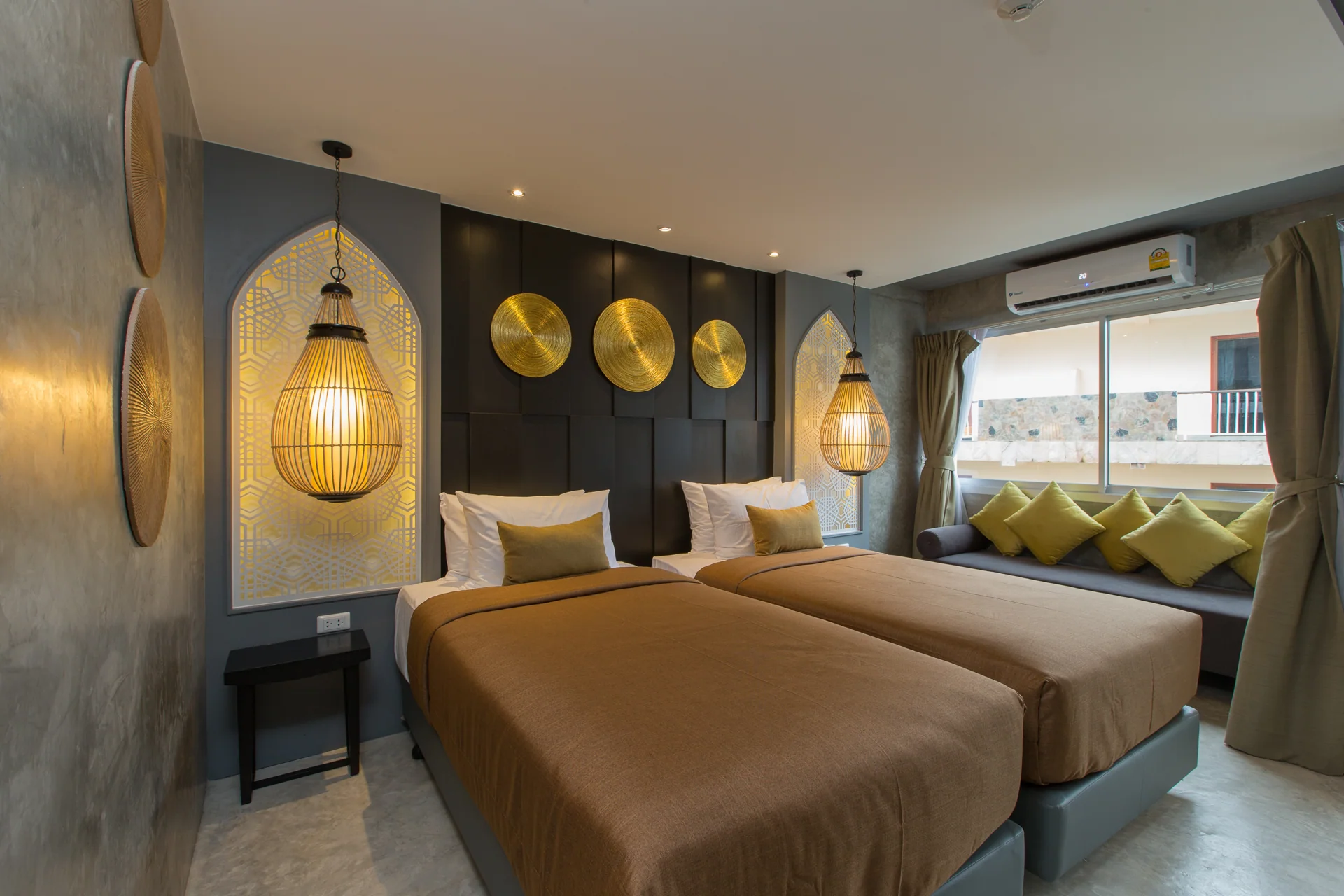 Boutique room details