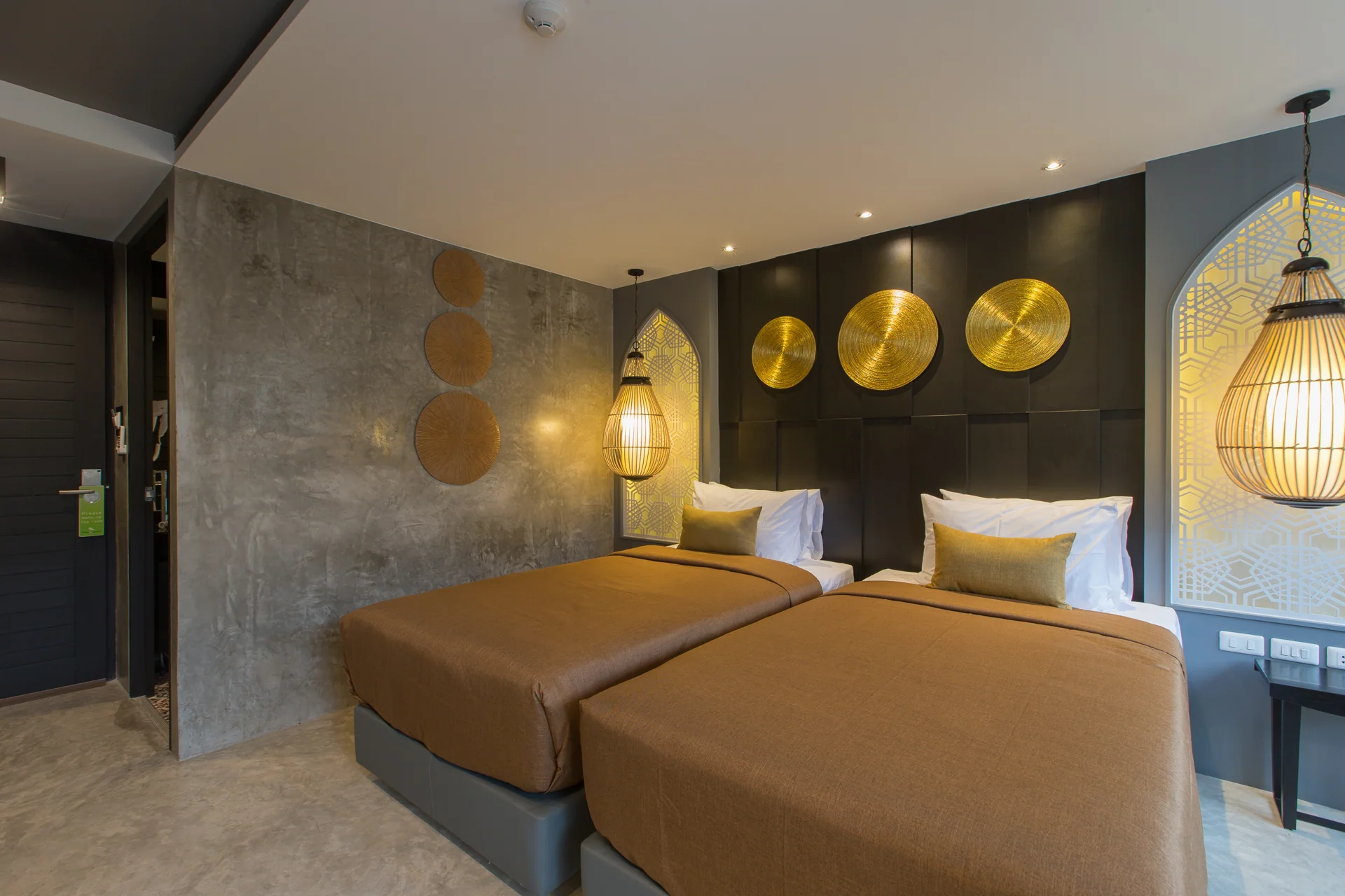 Boutique room details