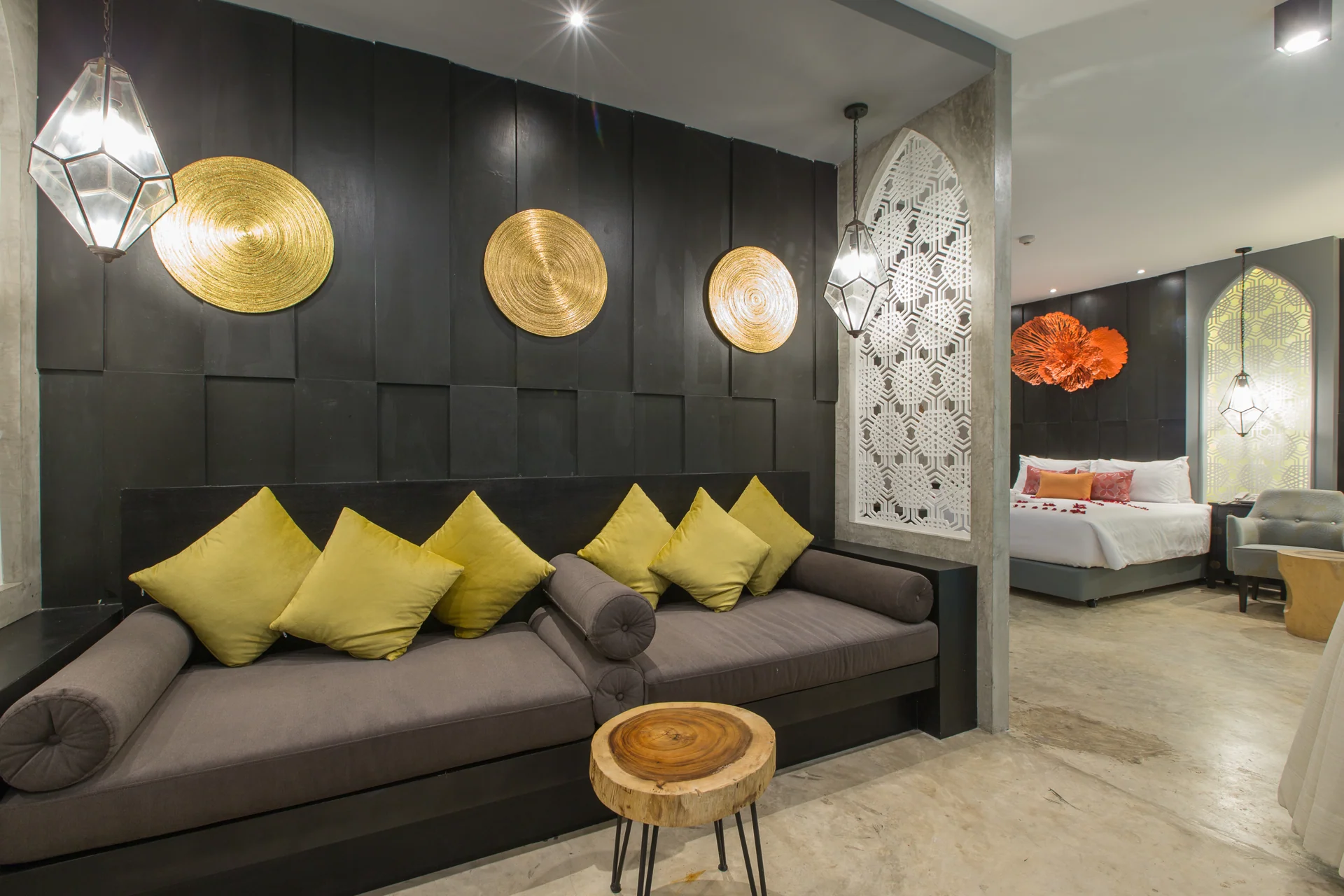 Boutique room details