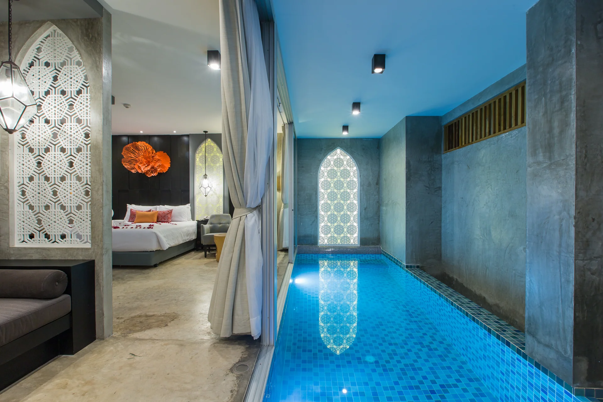 Boutique room details