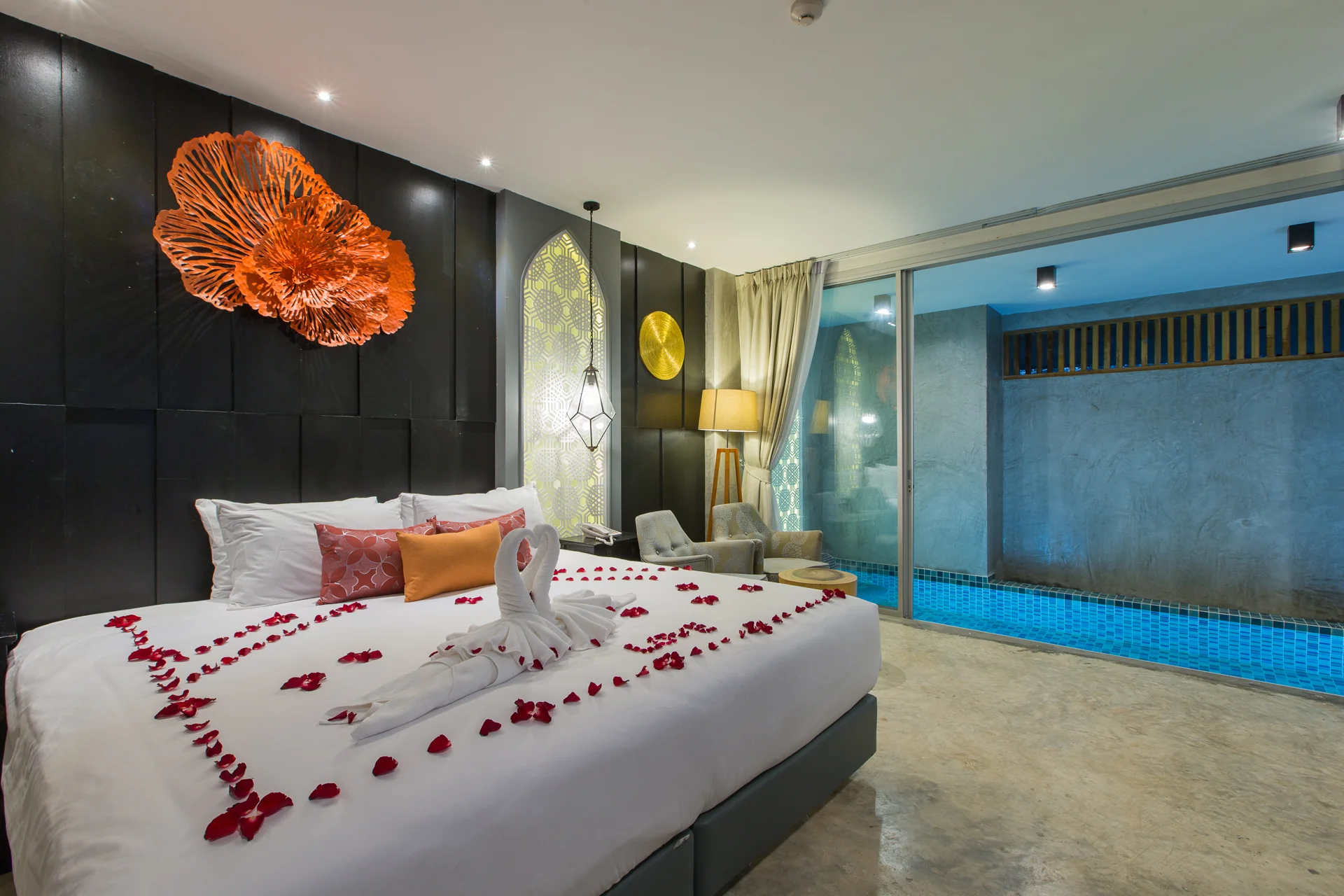 Boutique room details