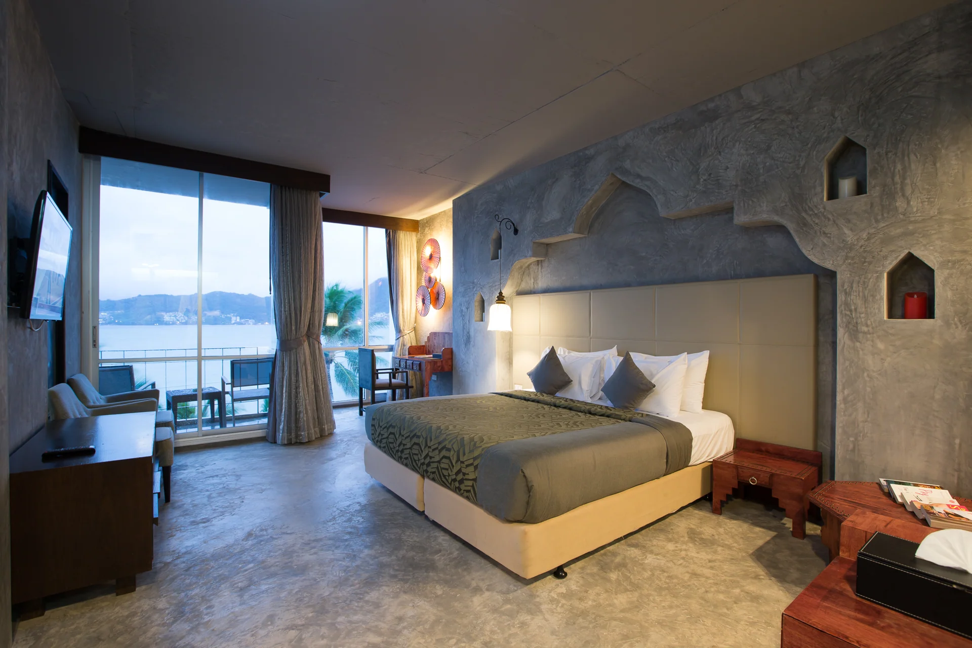 Boutique room details