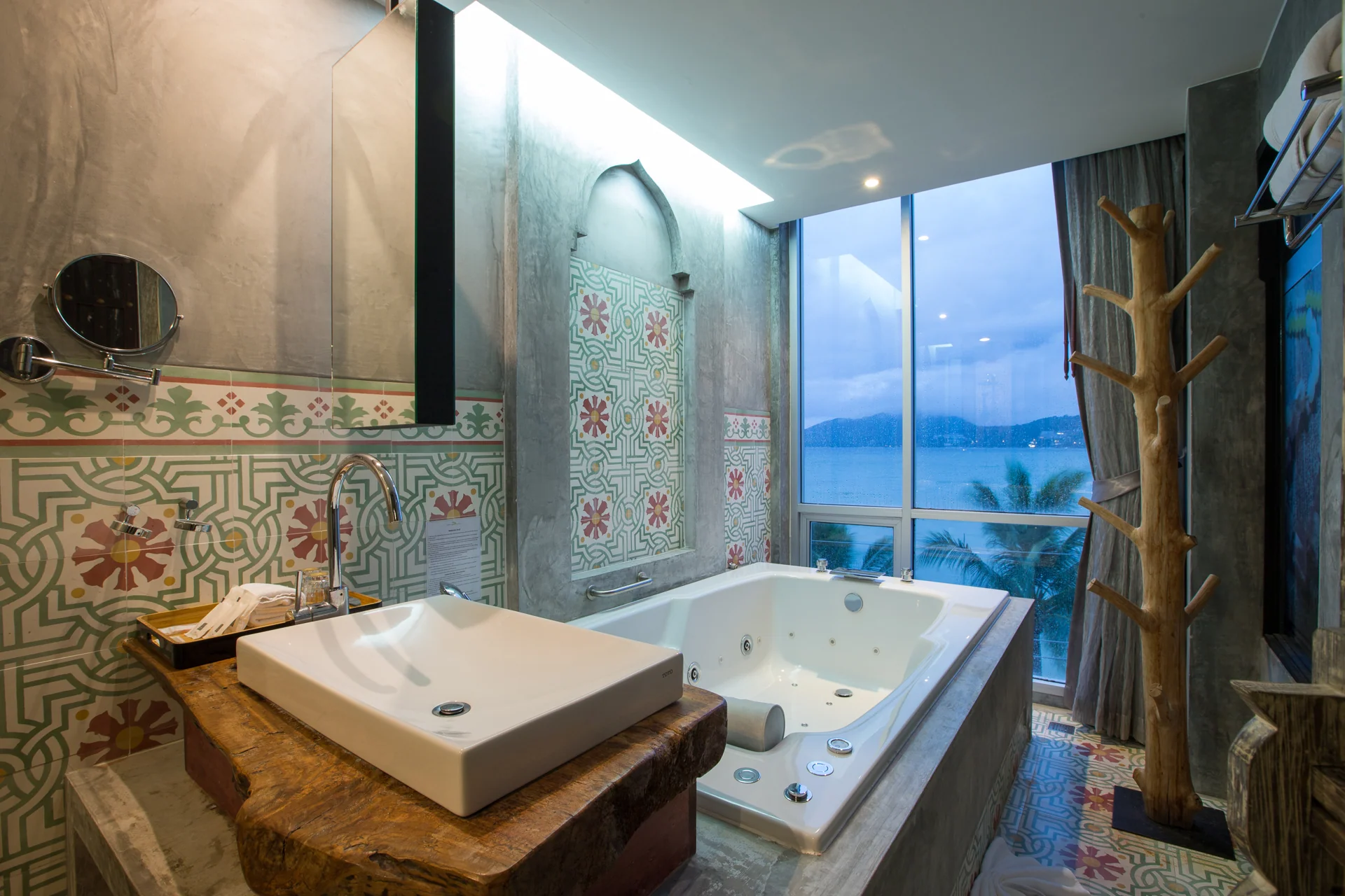 Boutique room details