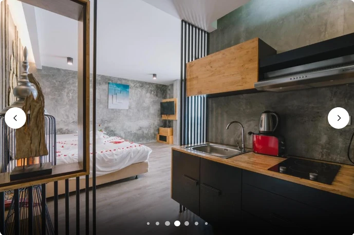 Deluxe Triple Studio with Sea View and Spa Bath — view 6